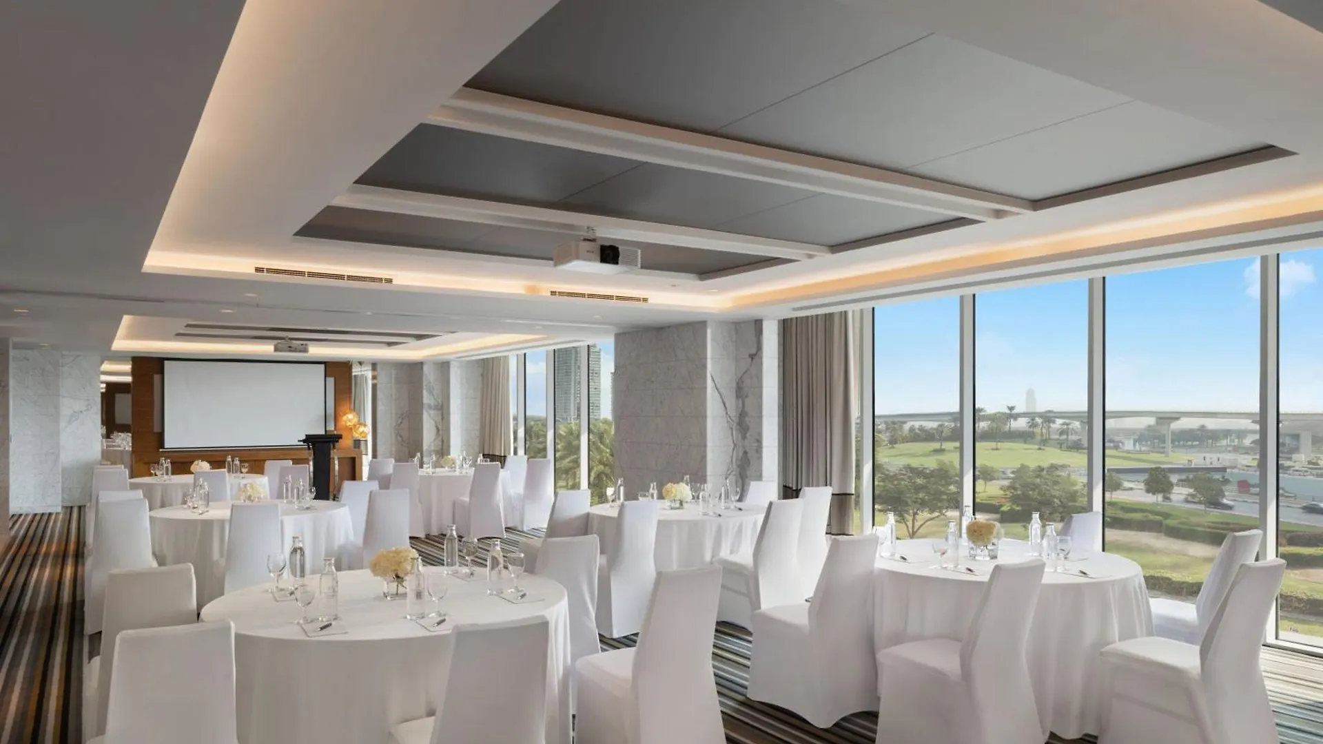 ***** Hotel Sheraton Grand Hotel, Dubai United Arab Emirates