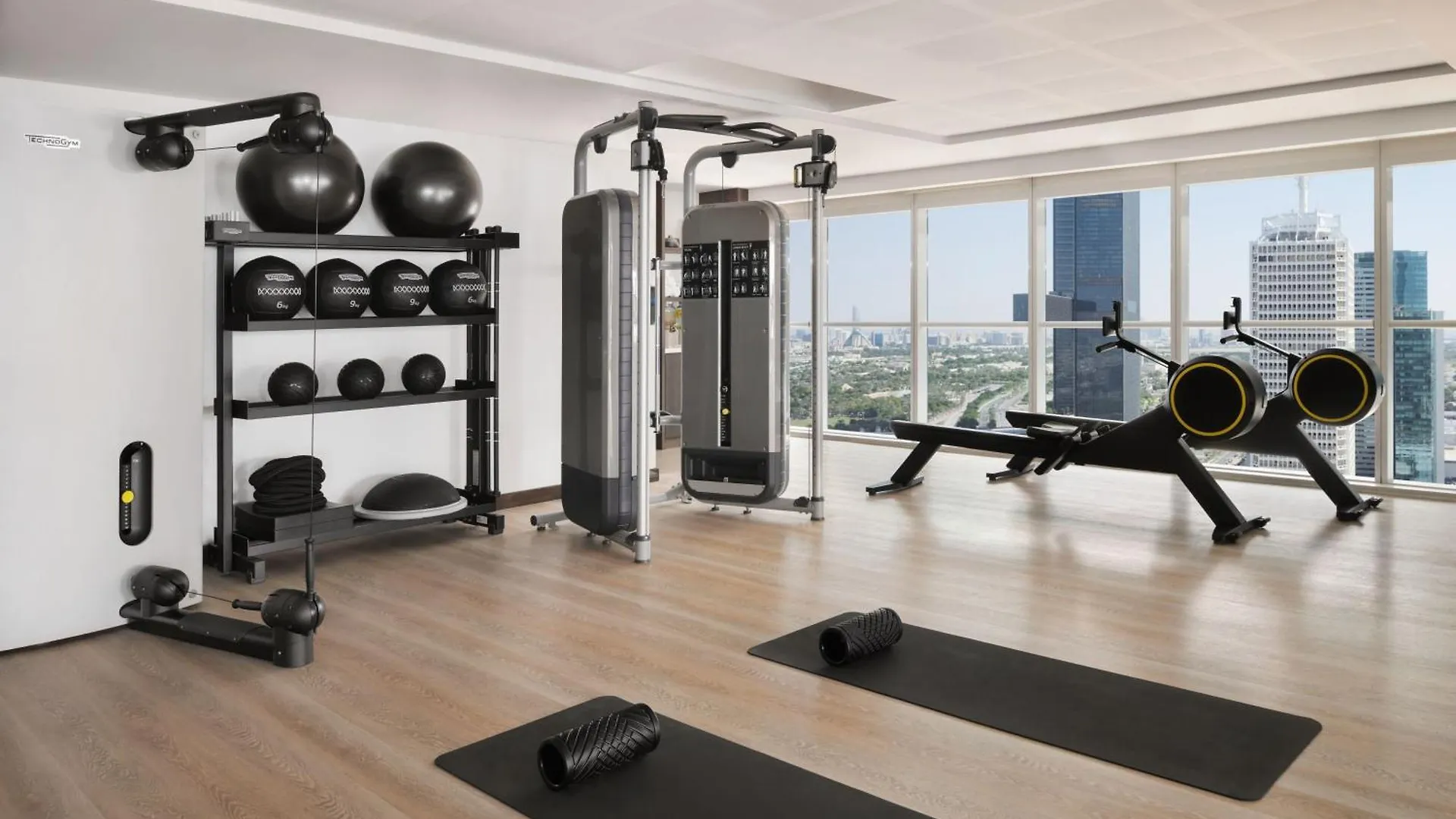 Sheraton Grand Hotel, Dubai Hotel