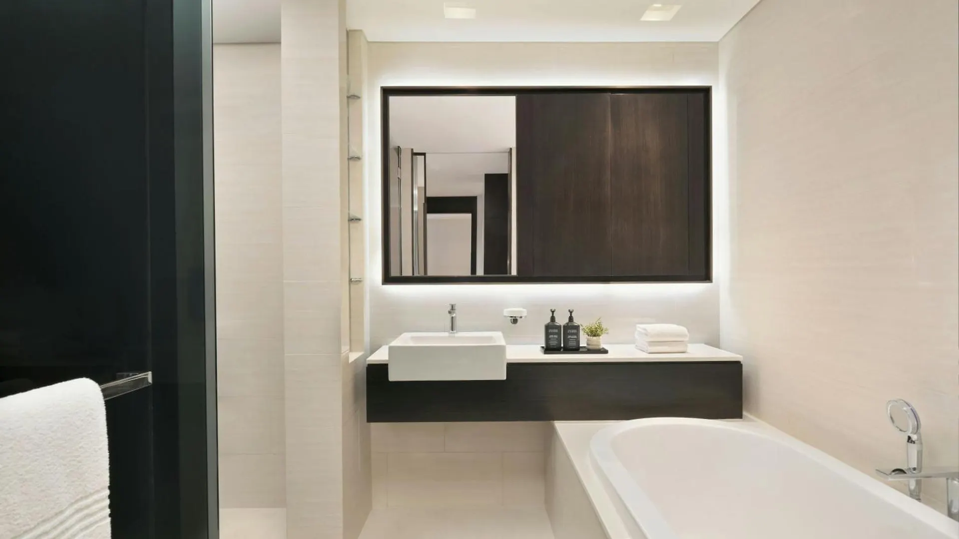 Sheraton Grand Hotel, Dubai