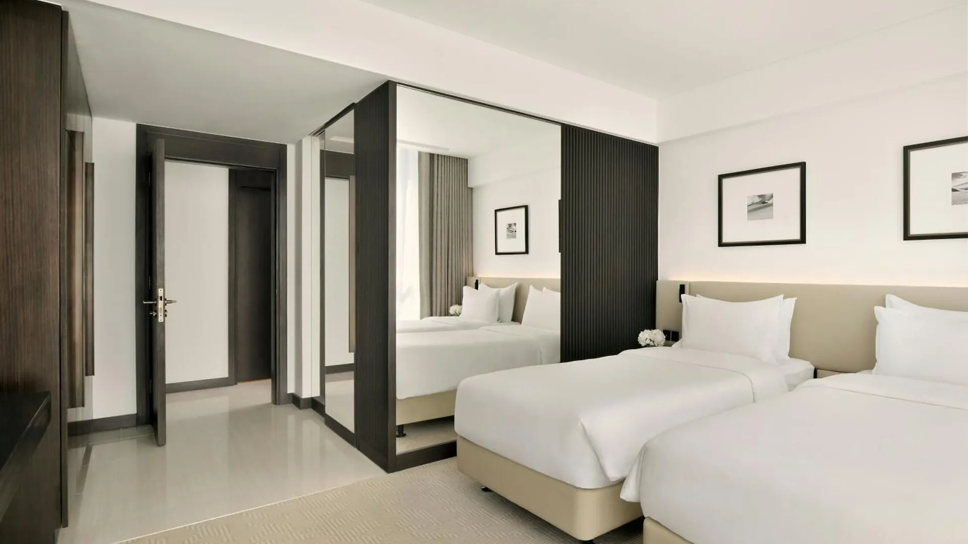 ***** Hotel Sheraton Grand Hotel, Dubai United Arab Emirates