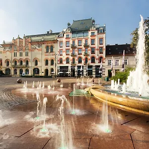 *** Hotel apartamentowy Antique Plac Szczepański Polska