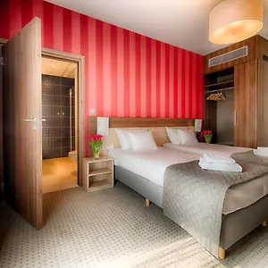 **** Hotel Focus Premium Polska